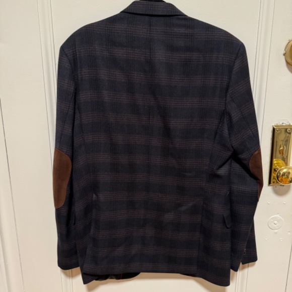 Jacket - Picture 4 of 4